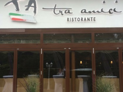 照片: tra amici